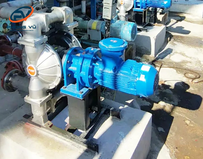 Lắp đặt máy bơm màng điện