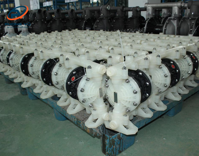 Tổng kho máy bơm màng hóa chất tại Thành phố Hồ Chí Minh