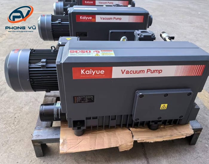 Bơm hút chân không là gì