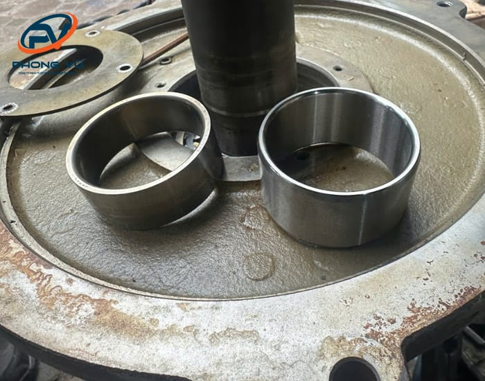 bơm chân không bị nóng