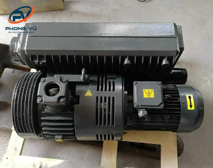 Bơm hút chân không vòng dầu là gì?