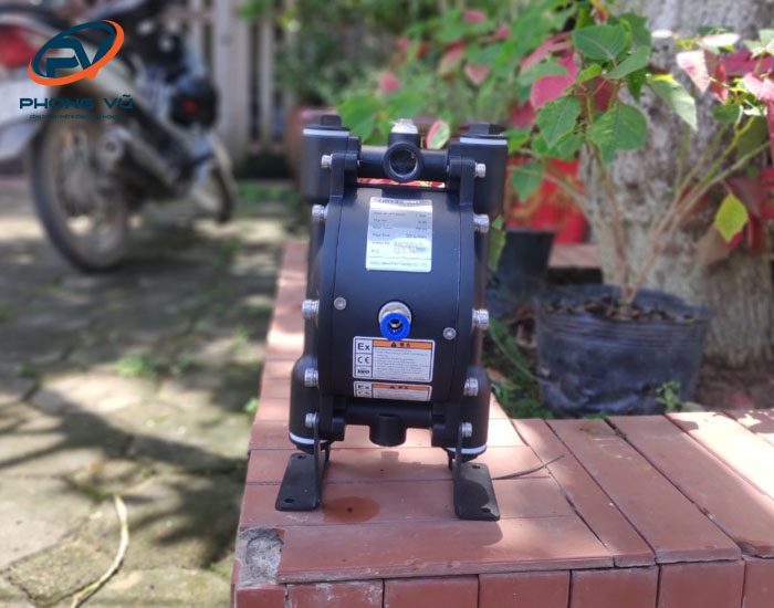 Bơm màng khí nén mini